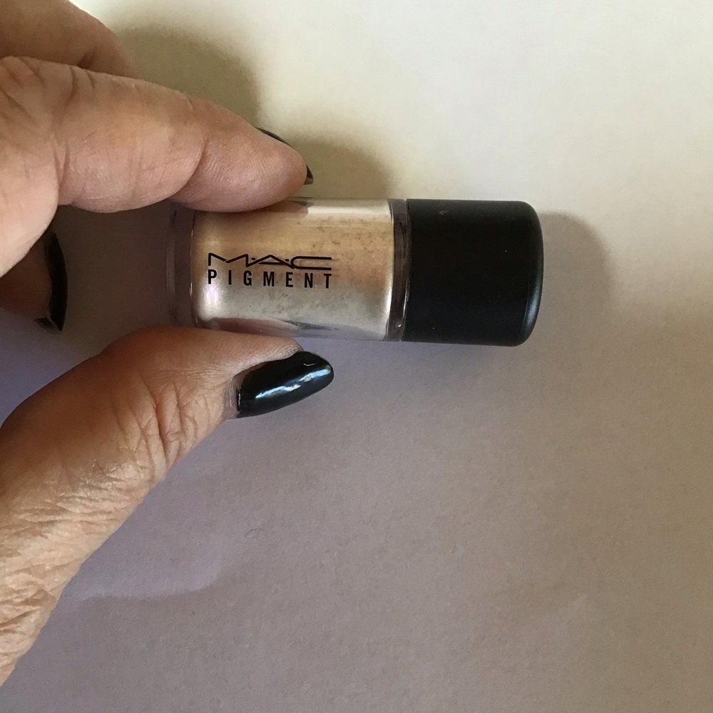 Mac Pigment